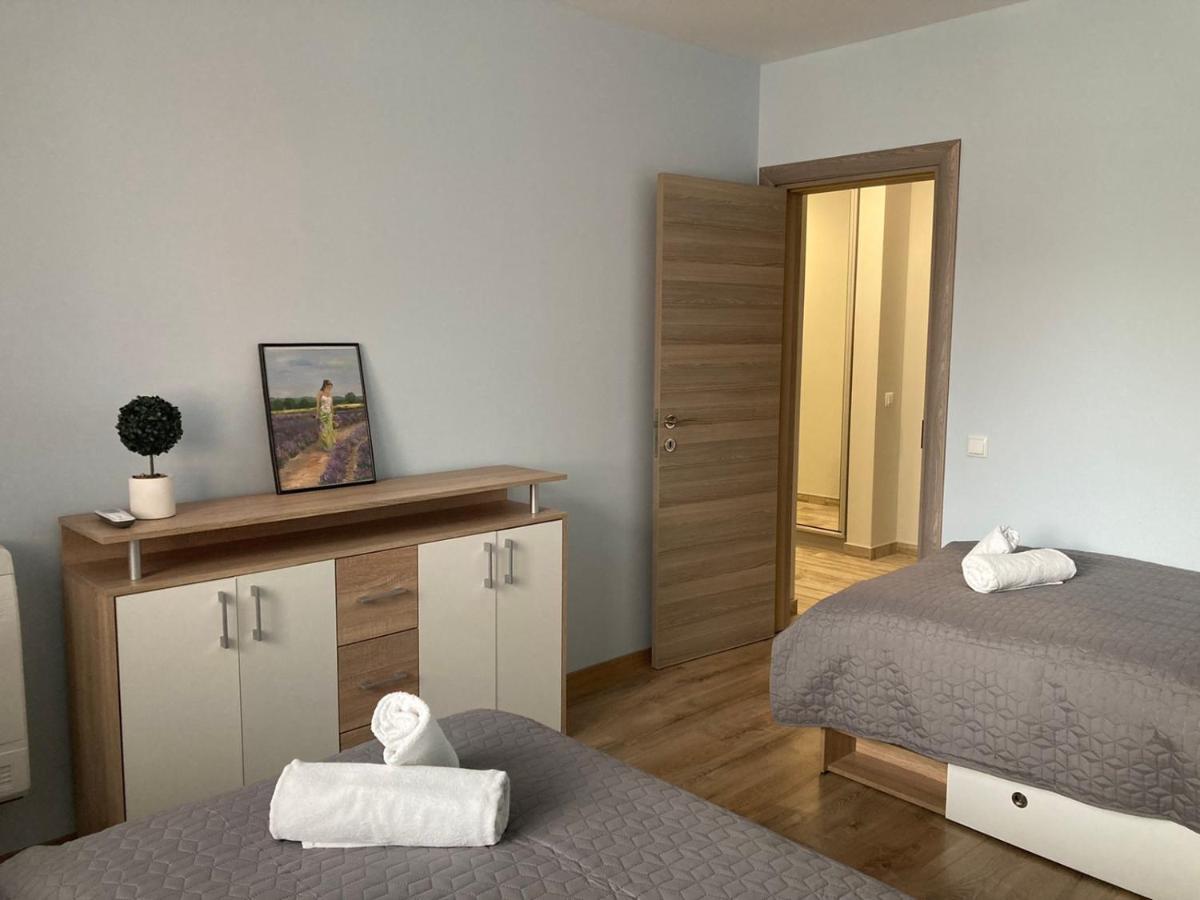 Victor'S Suite , With Private Parking Варна Экстерьер фото